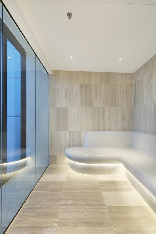 Experience Platinum Hotel Apartments Melbourne Exterior photo