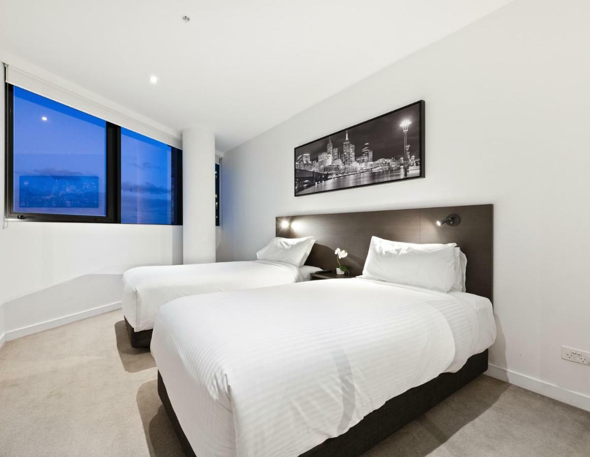 Experience Platinum Hotel Apartments Melbourne Exterior photo