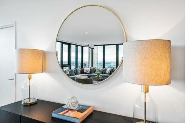 Experience Platinum Hotel Apartments Melbourne Exterior photo