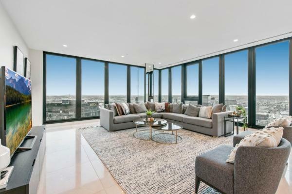 Experience Platinum Hotel Apartments Melbourne Exterior photo
